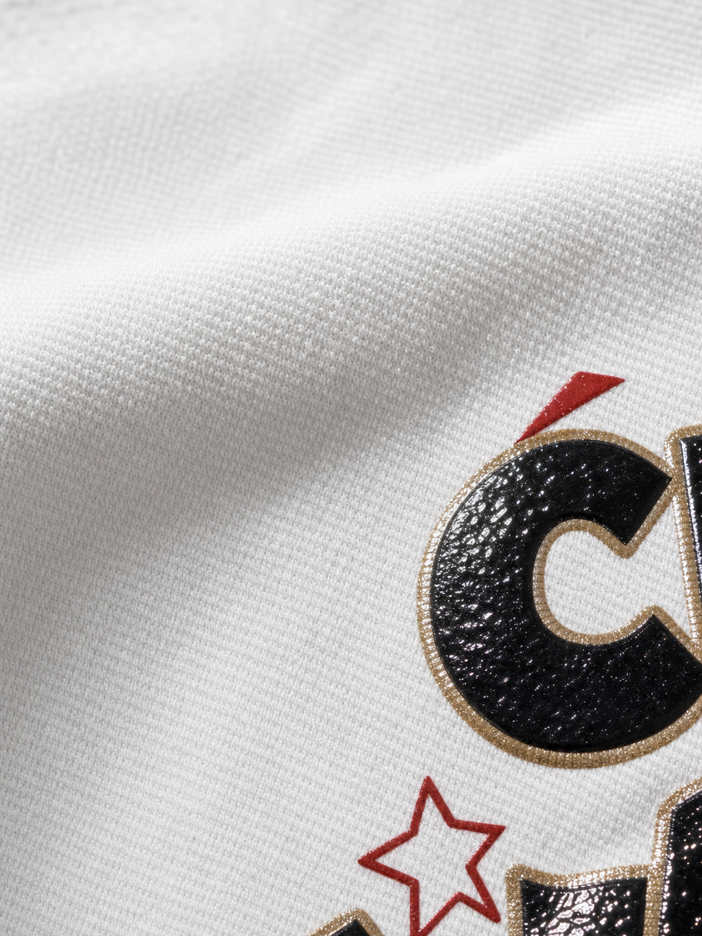 Beautyst Certified Fan White T-shirt – close-up detail