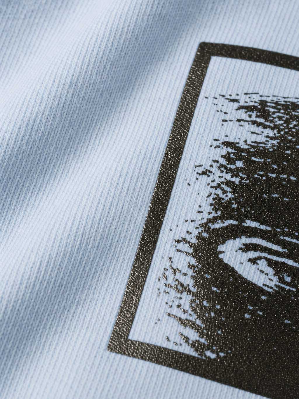 Change Be Autyst Ice Blue Shirt – close-up detail