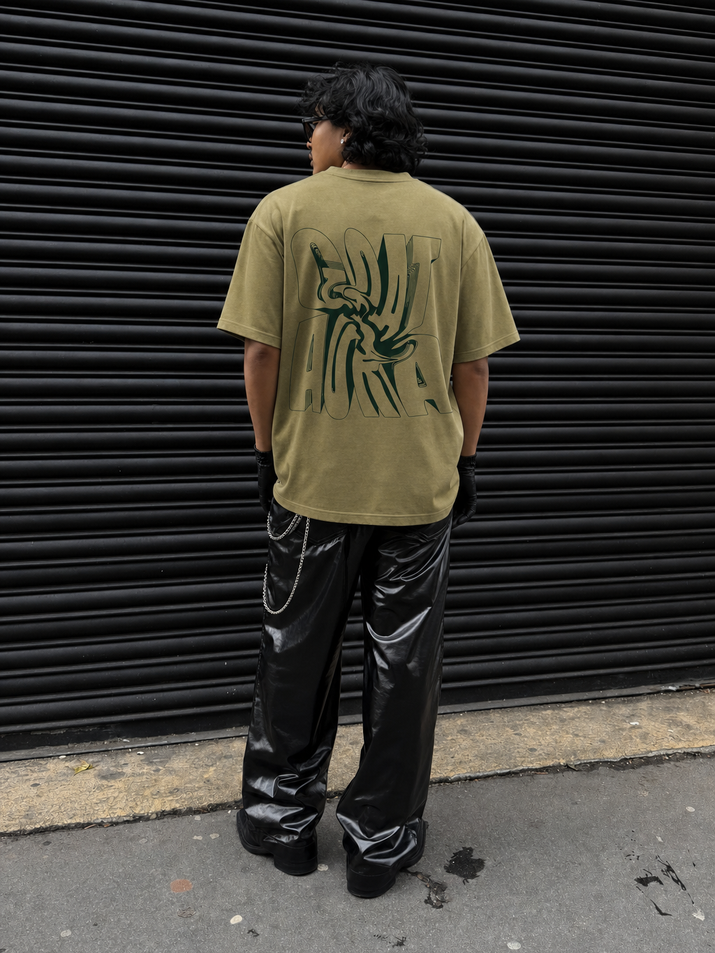 Be Autyst Goat Aura Olive T-Shirt – model back