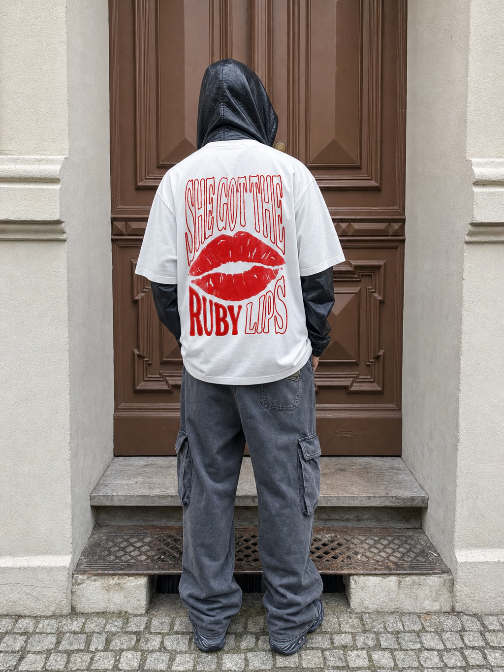 Be Autyst Ruby Lips White T-Shirt – model back