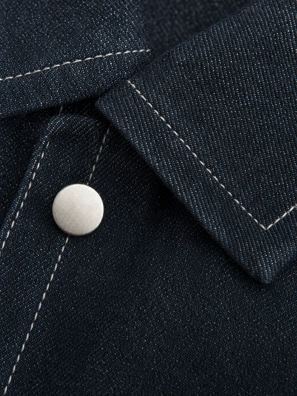 Be Autyst Essential Denim Shirt – close-up detail