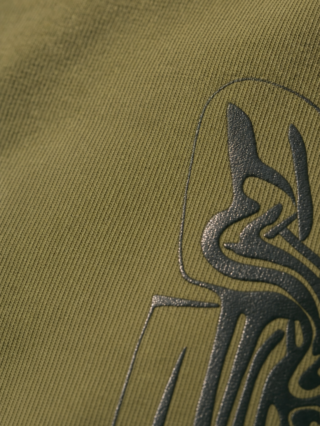 Be Autyst Goat Aura Olive T-Shirt – close-up detail