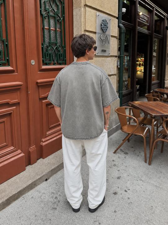 Be Autyst Atelier V-Neck