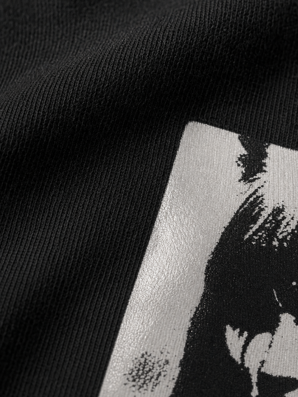 Loosing My Mind Be Autyst Black T-Shirt – close-up detail